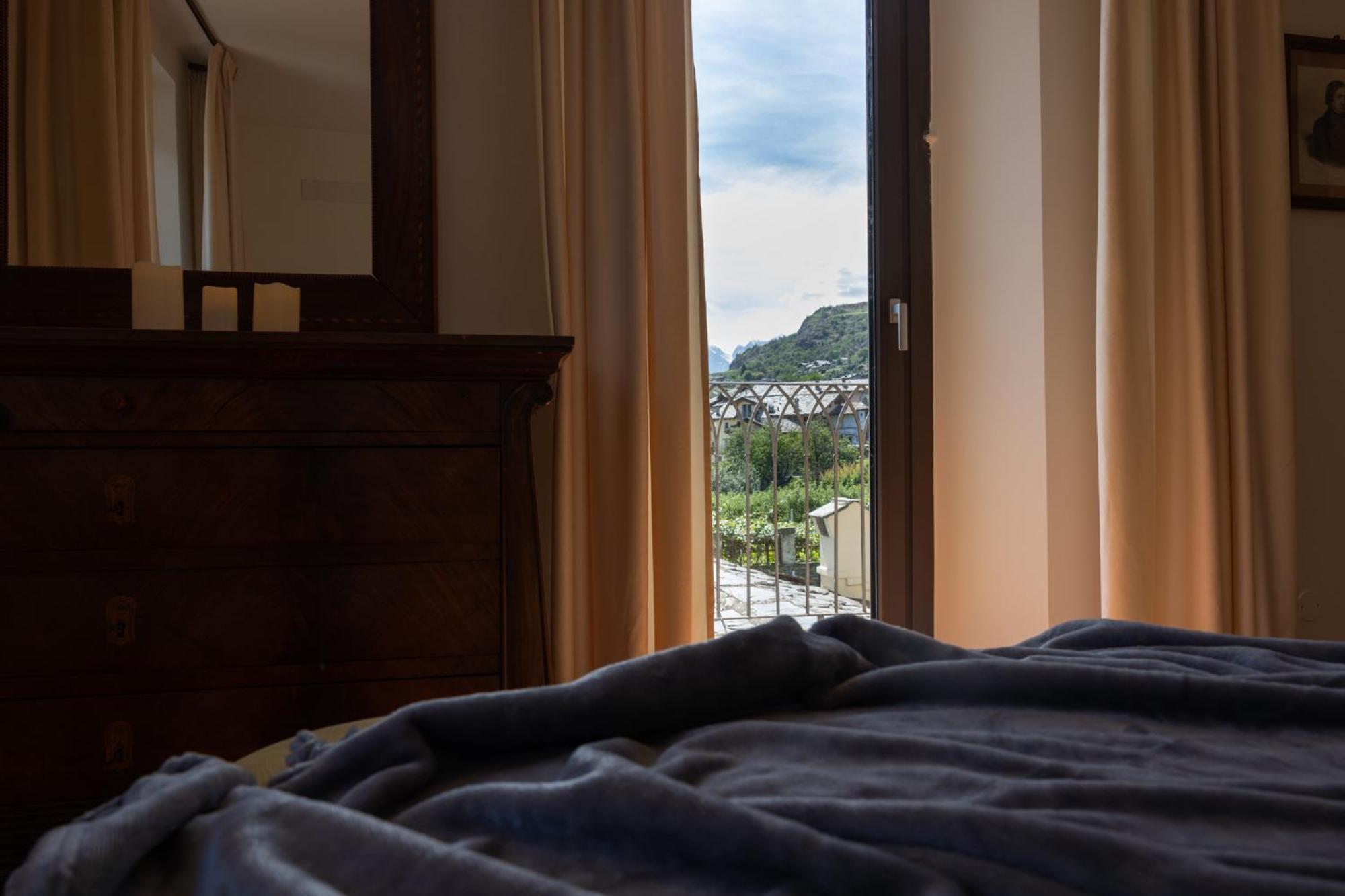 Manor House Daire Aosta Dış mekan fotoğraf